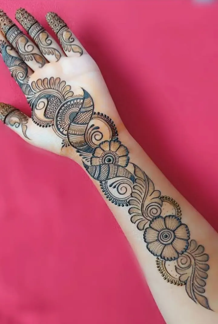 Modern Arabic Mehndi Design #41
