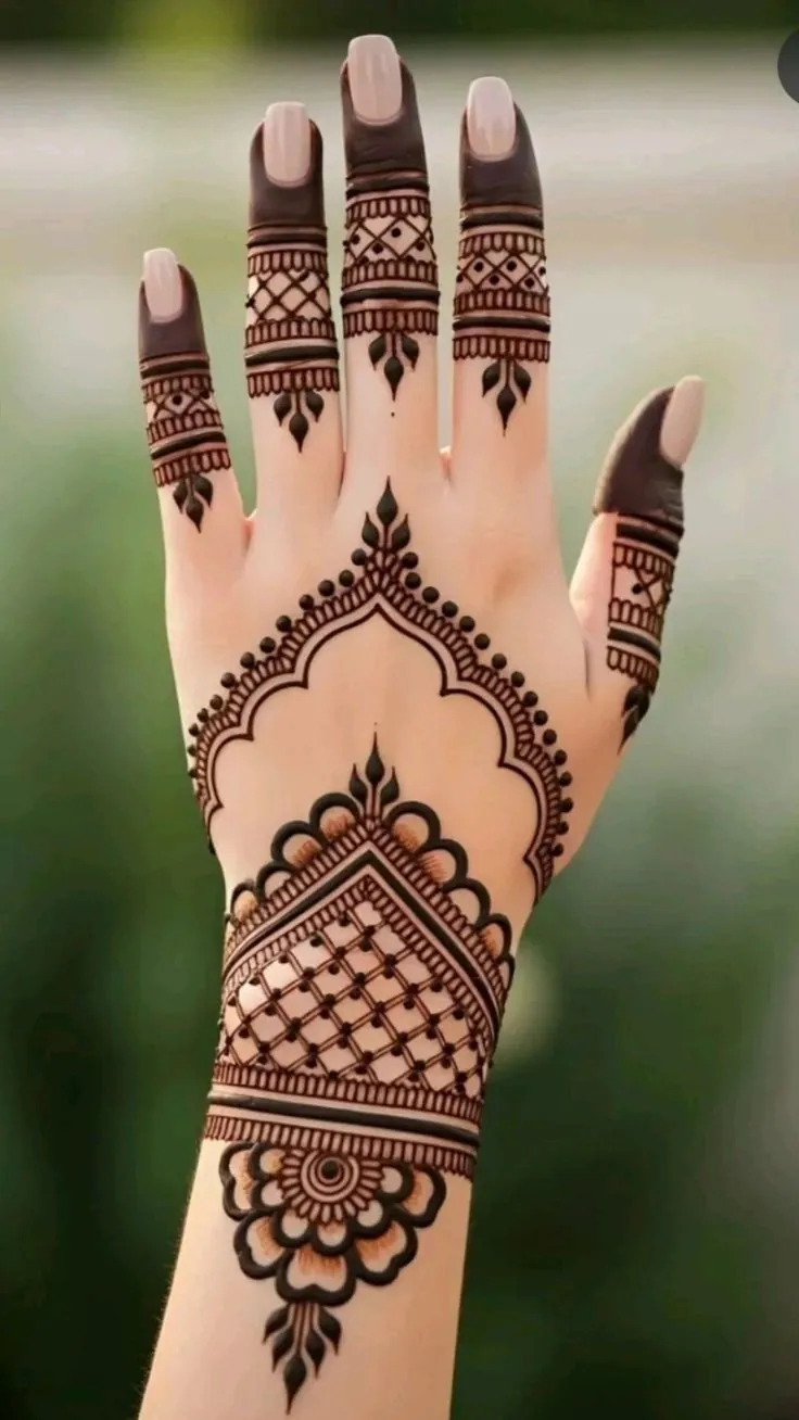 Latest Arabic Mehndi Design #45