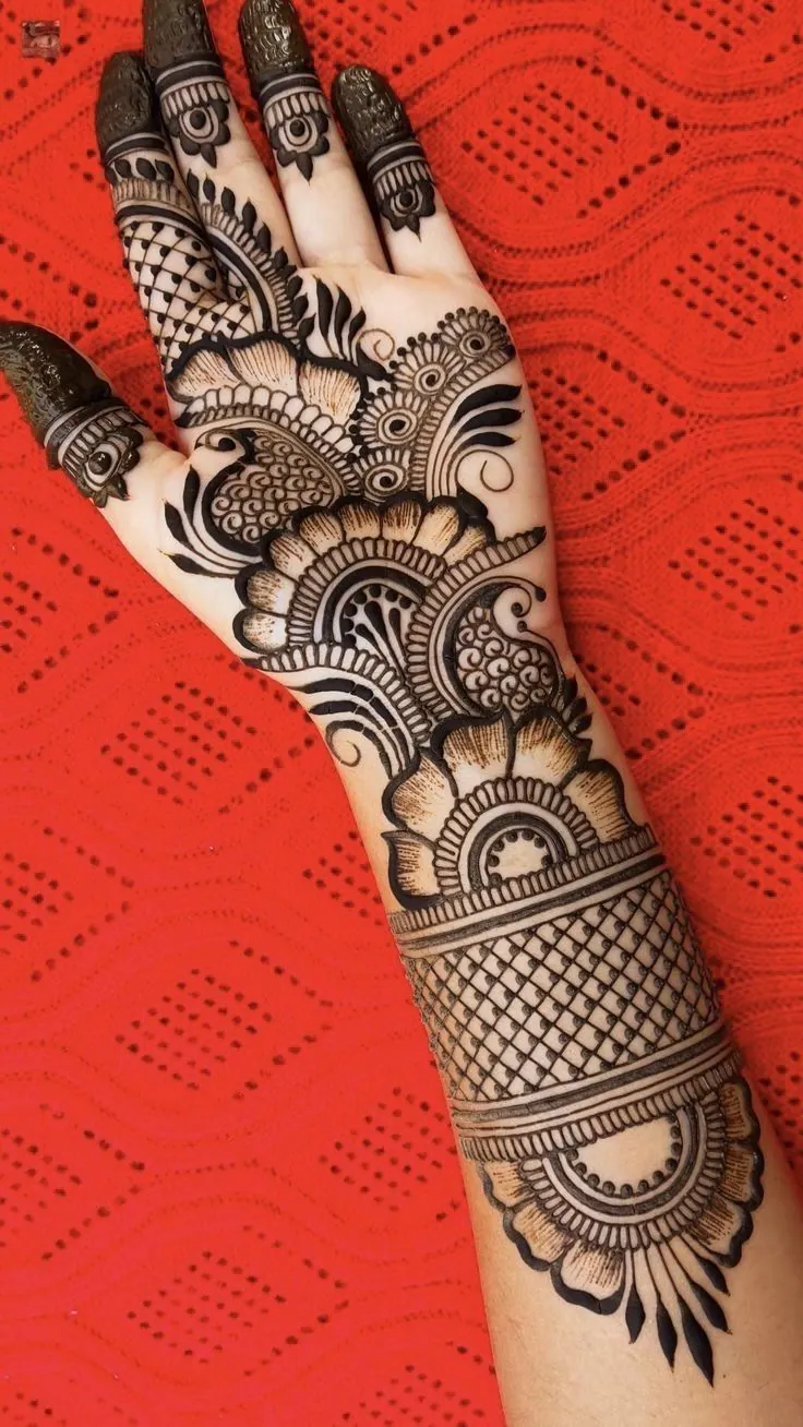 Charming Arabic Mehndi Design #49