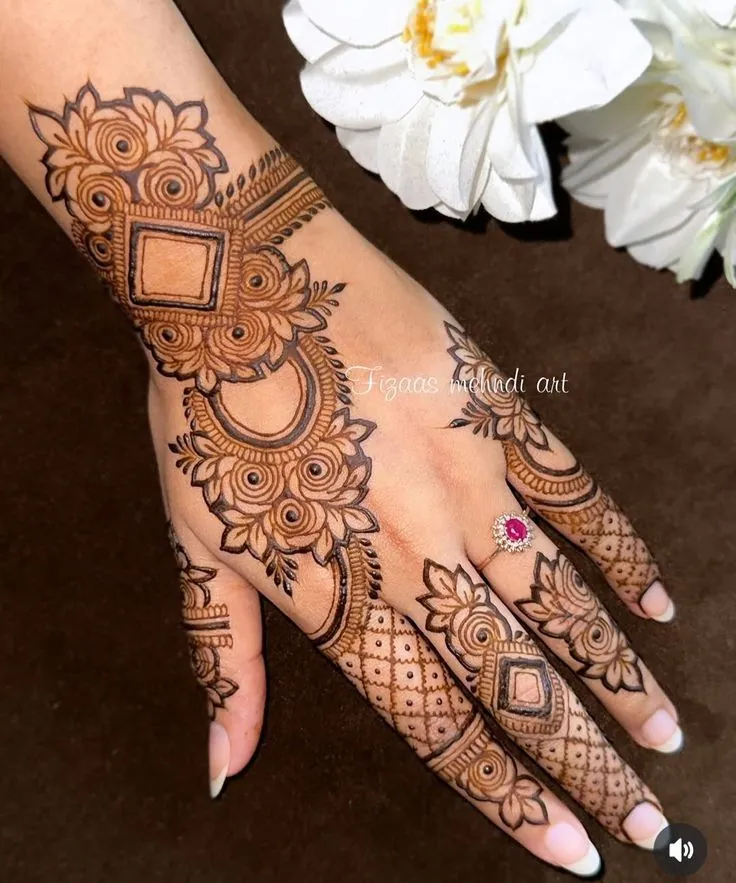 Graceful Arabic Mehndi Design #97