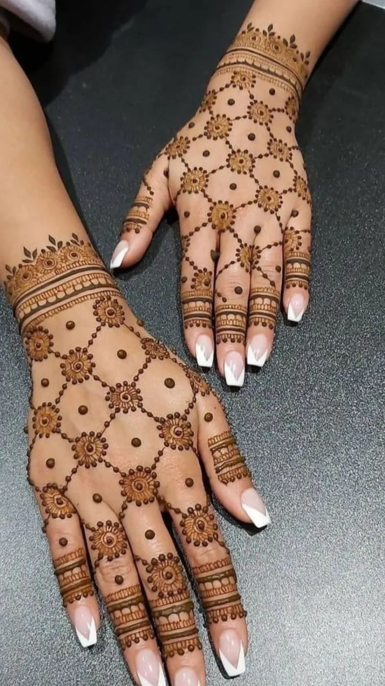 Charming Arabic Mehndi Design #99