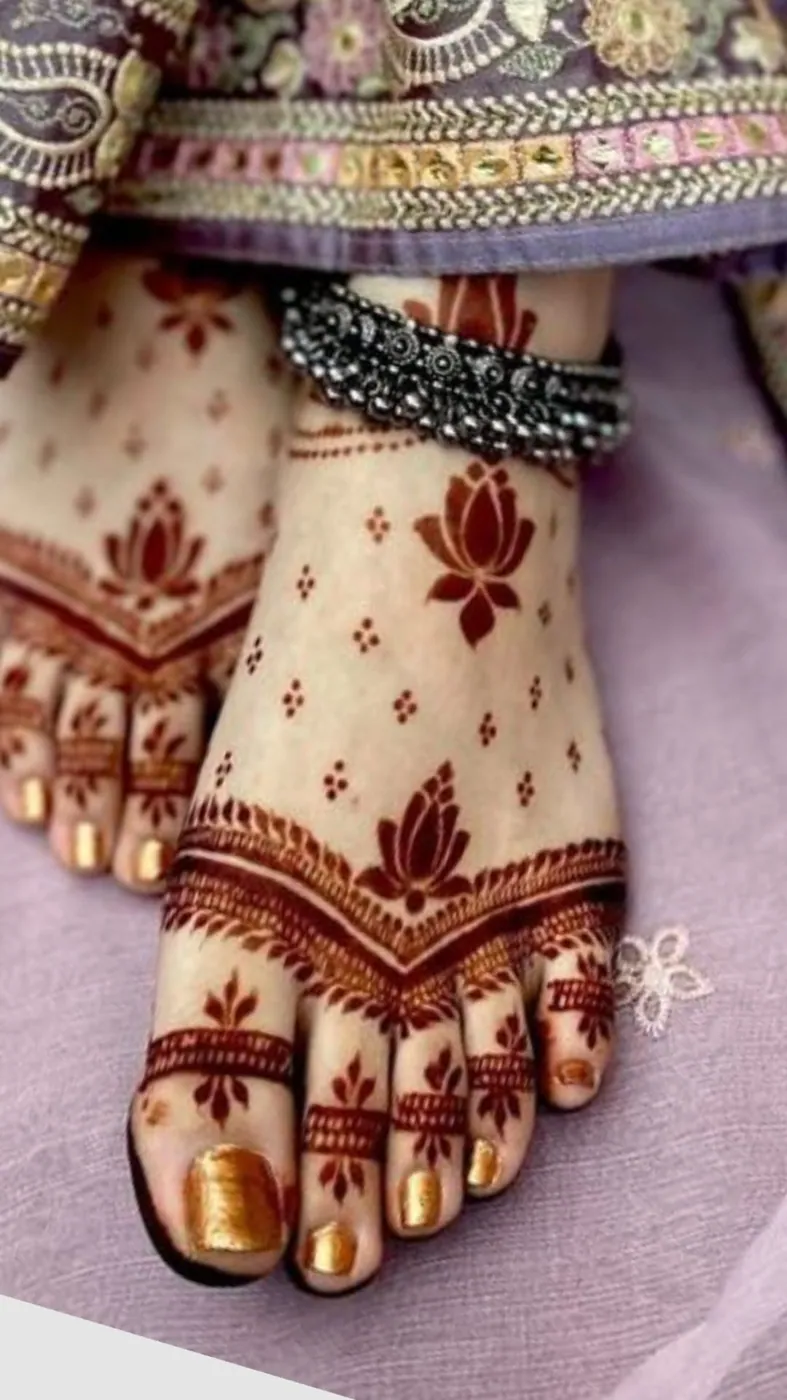 Latest Feet Mehndi Design #45