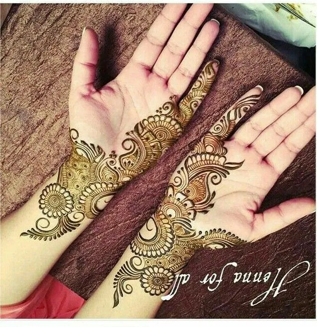 Beautiful Simple Mehndi Design #114