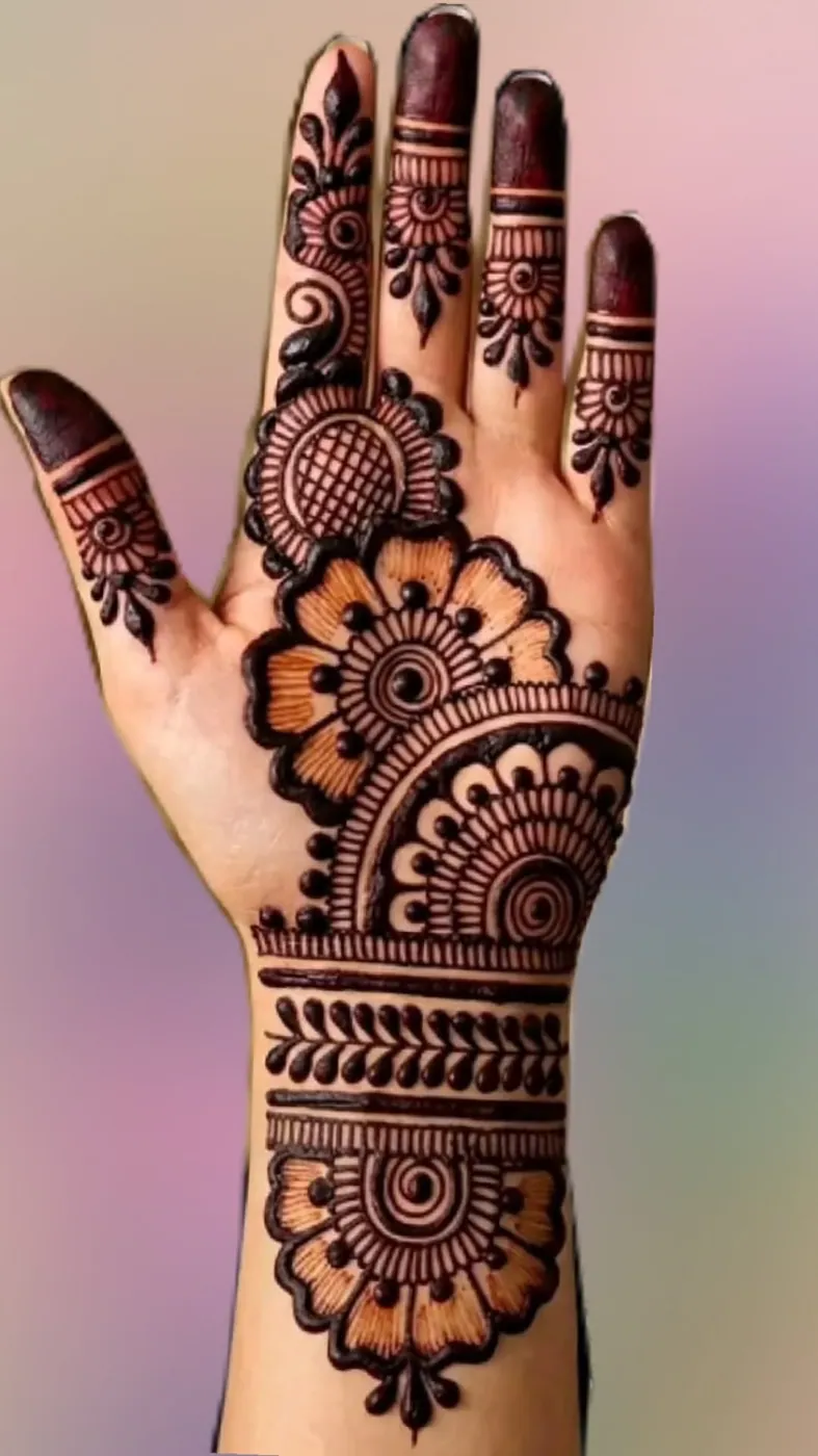 Intricate Simple Mehndi Design #18