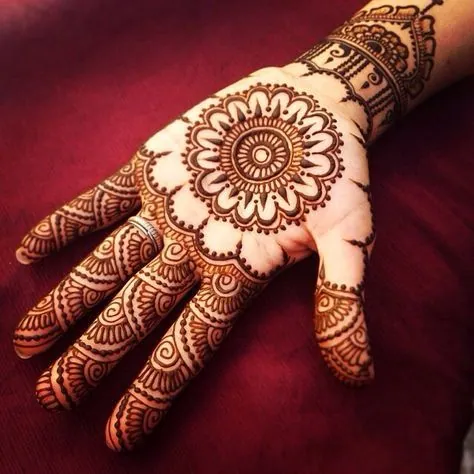 Intricate Simple Mehndi Design #248