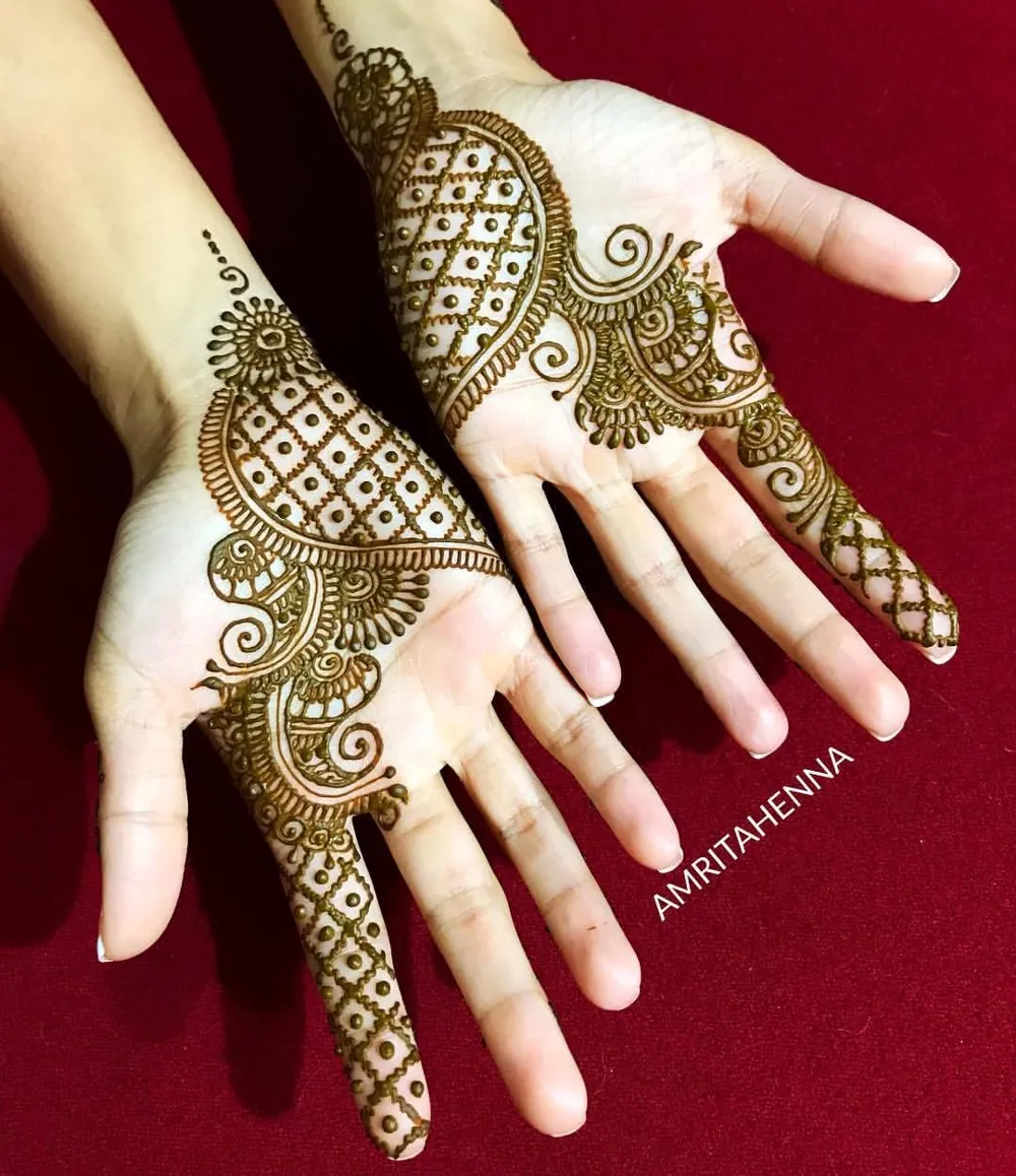 Latest Simple Mehndi Design #265