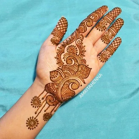 Trendy Simple Mehndi Design #266