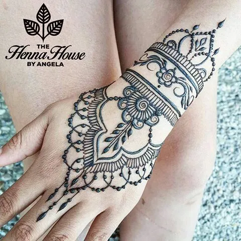 Elegant Simple Mehndi Design #270