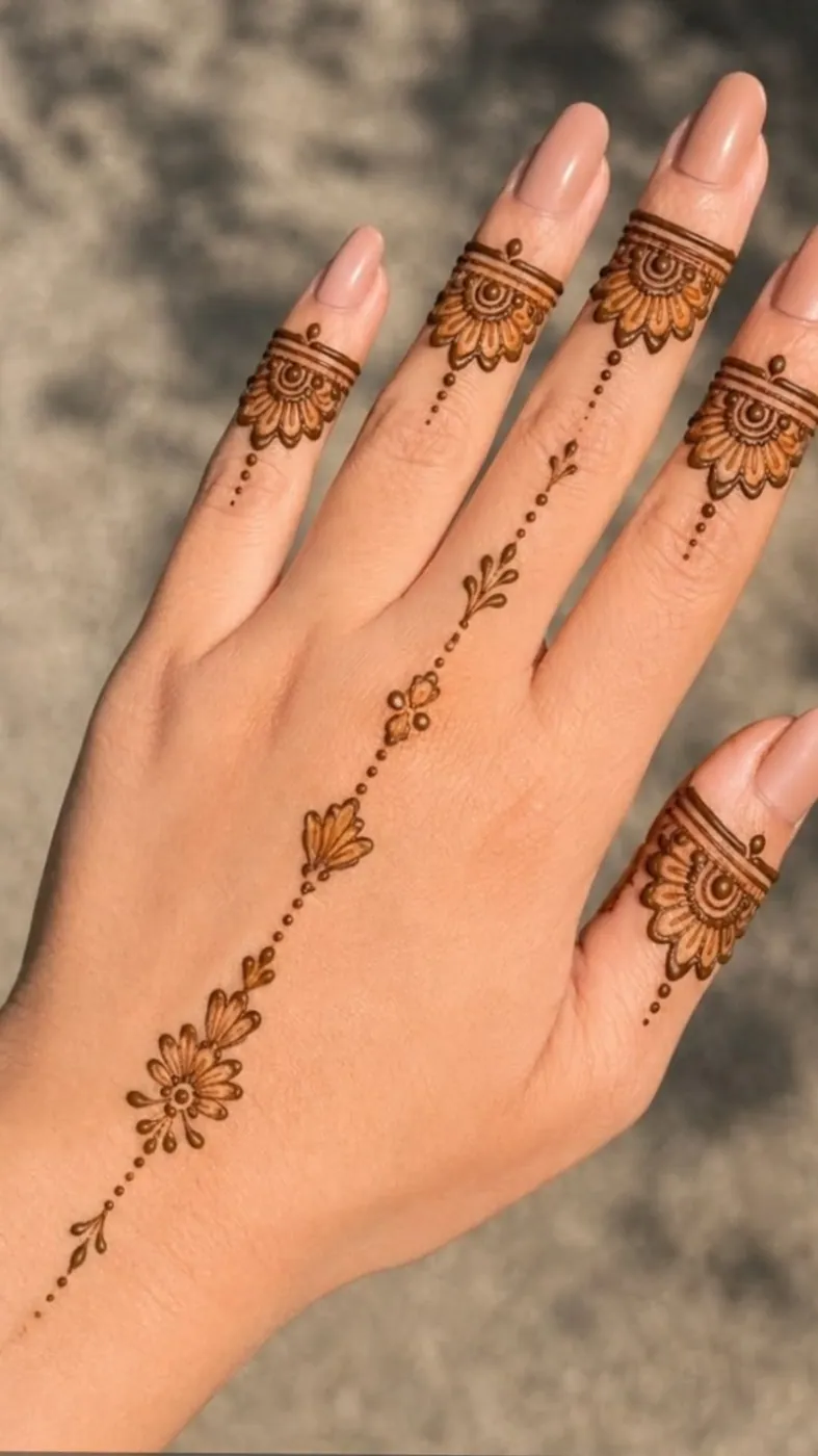 Intricate Simple Mehndi Design #38