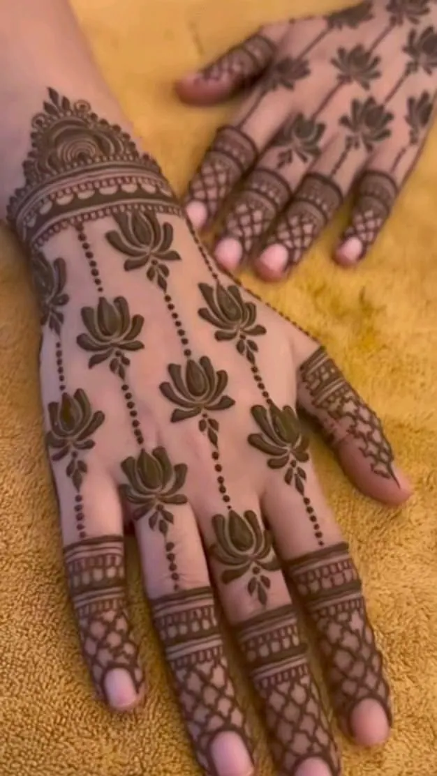Beautiful Simple Mehndi Design #64