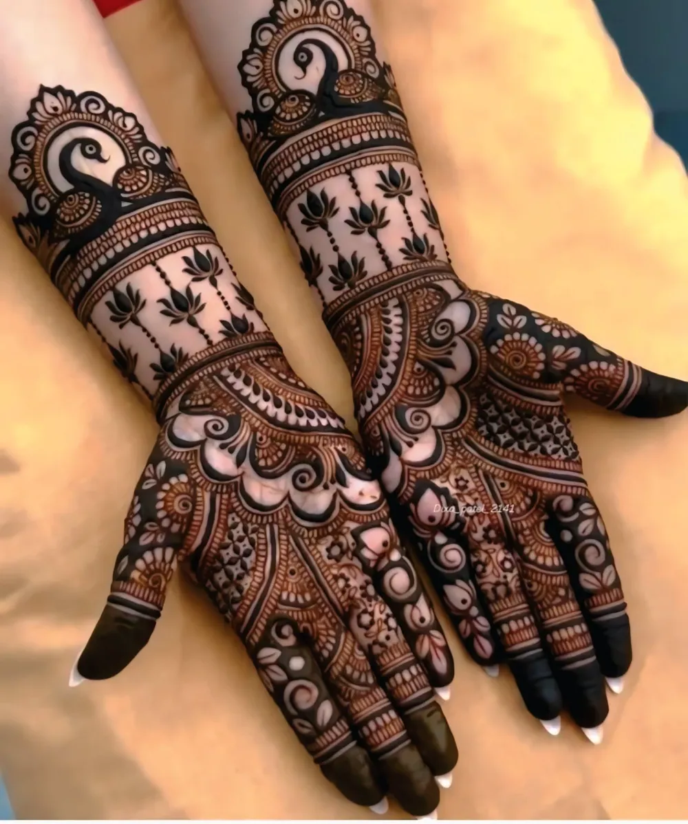 Latest Simple Mehndi Design #65